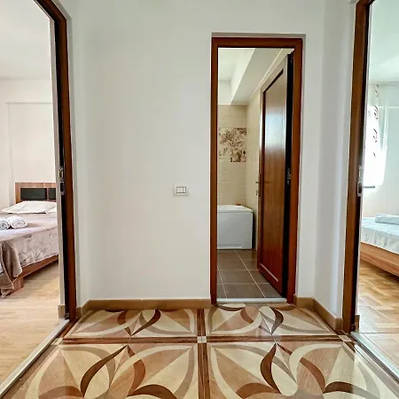 Woody Sea View Năvodari